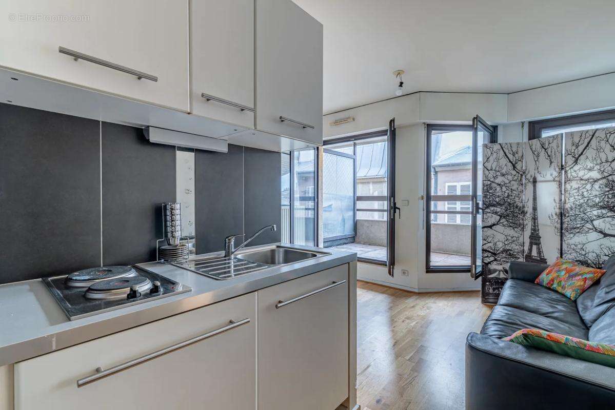 Appartement à SURESNES