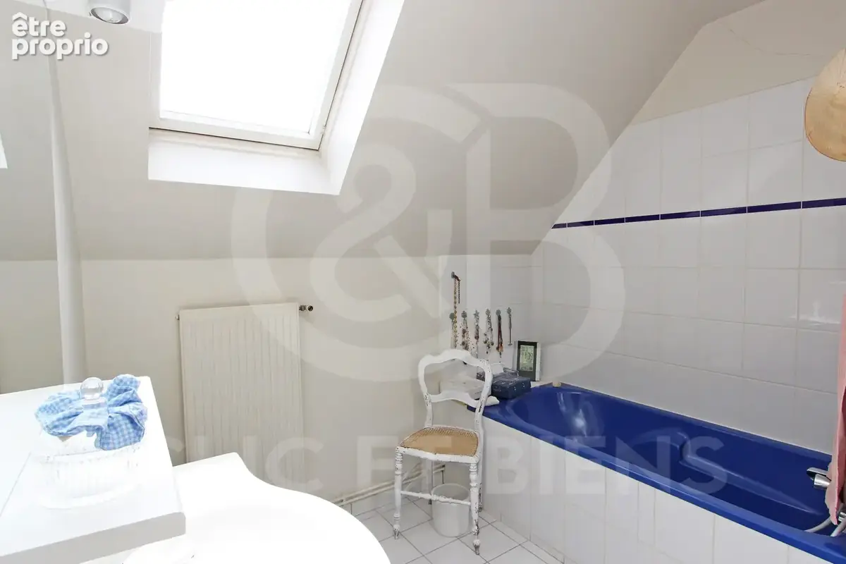 Maison 6 pièces 149 m² à vendre à Elancourt (78990) - photo 8
