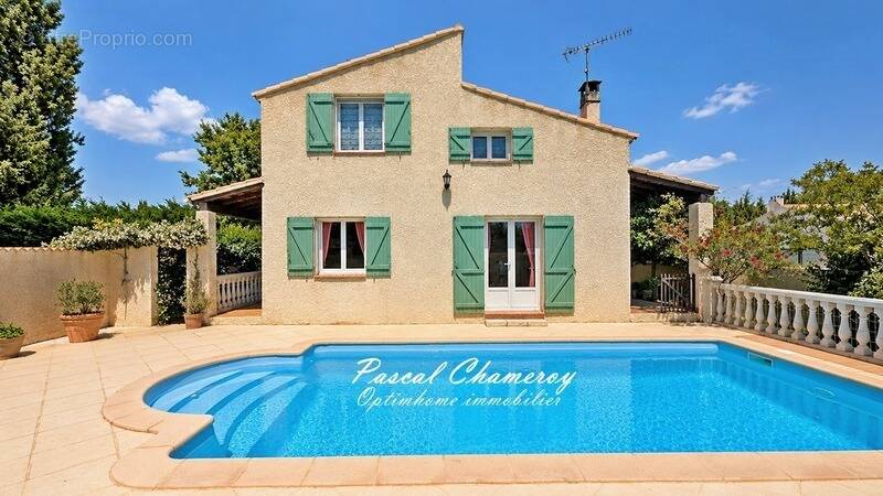 Maison à EYGUIERES