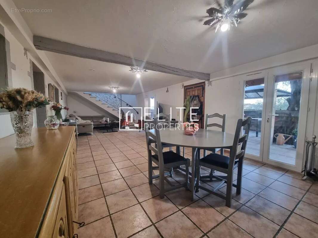 Maison à PEYMEINADE