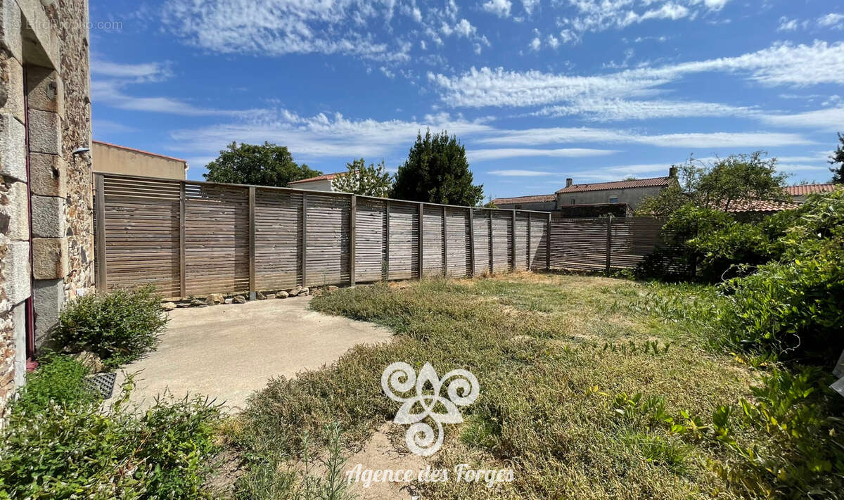 Maison Le Pallet / 3 chambres / jardinet / garage - photo 3