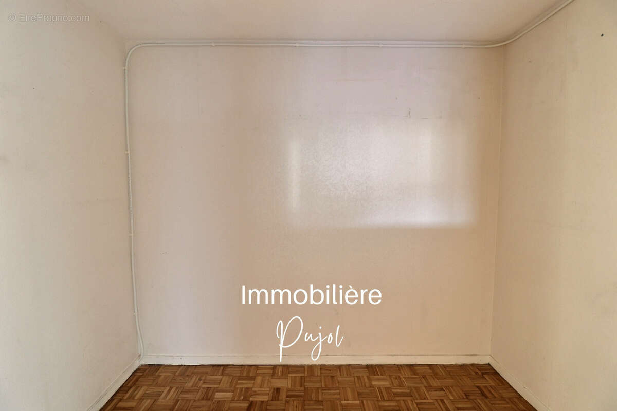 Appartement à MARSEILLE-11E