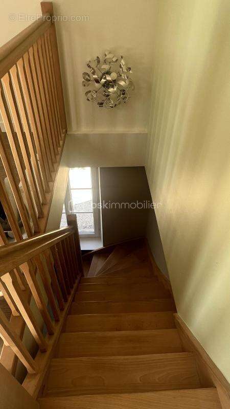2 hectares + maison rénovée 102m² + dépendances  - indre 36 - photo 11