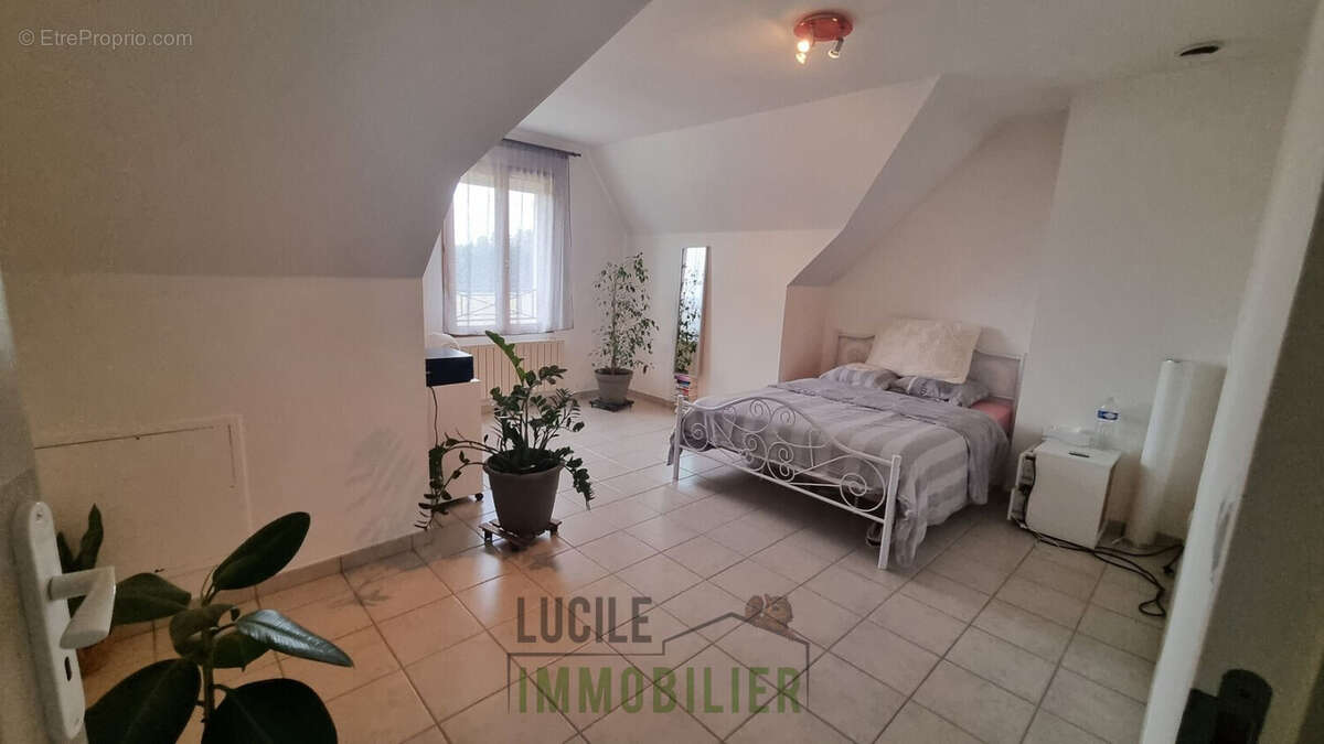 Maison 130 m² à Etouy  - photo 5