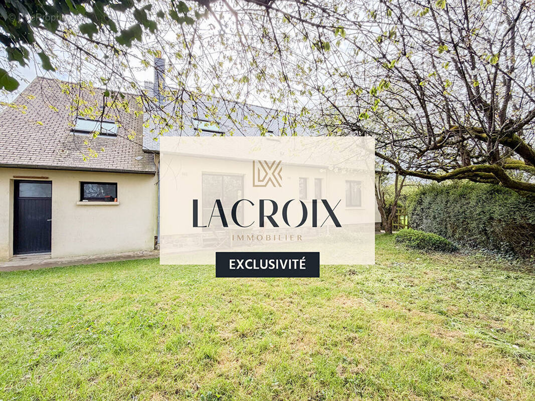 Maison à LA CHAPELLE-DES-FOUGERETZ