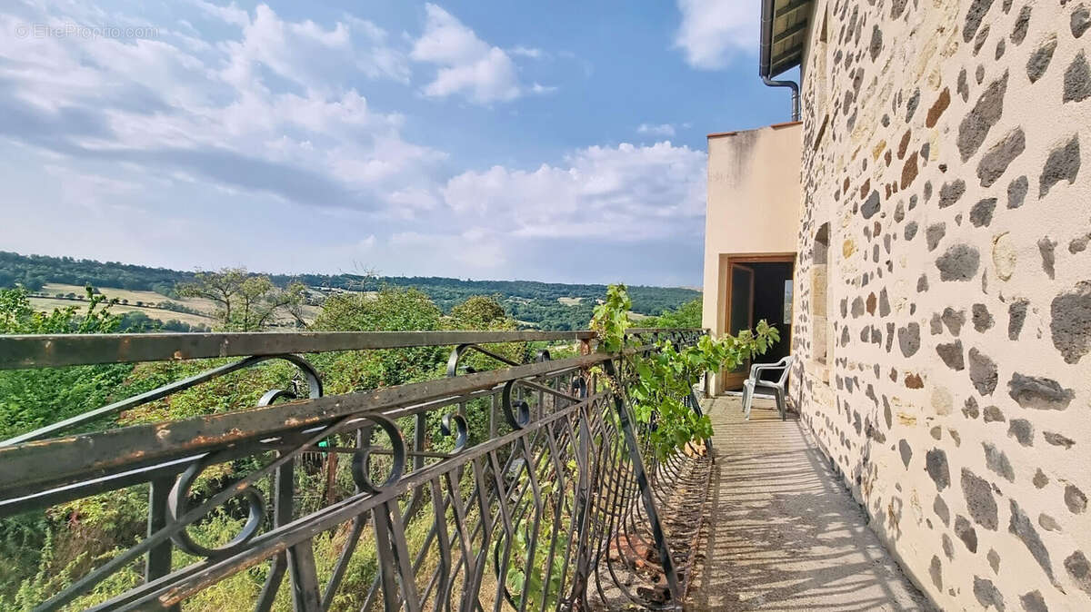Maison saint floret - photo 2