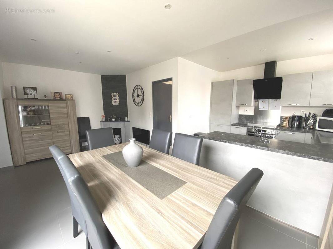 Maison à PONTAULT-COMBAULT