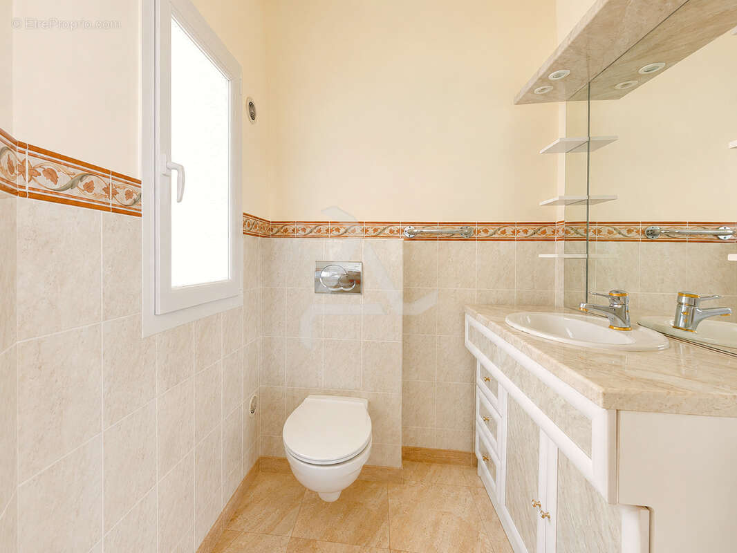 Dans le domaine très exclusif de « marina di fiori » à porto-vecchio villa d’exeption de 354m2 - photo 20
