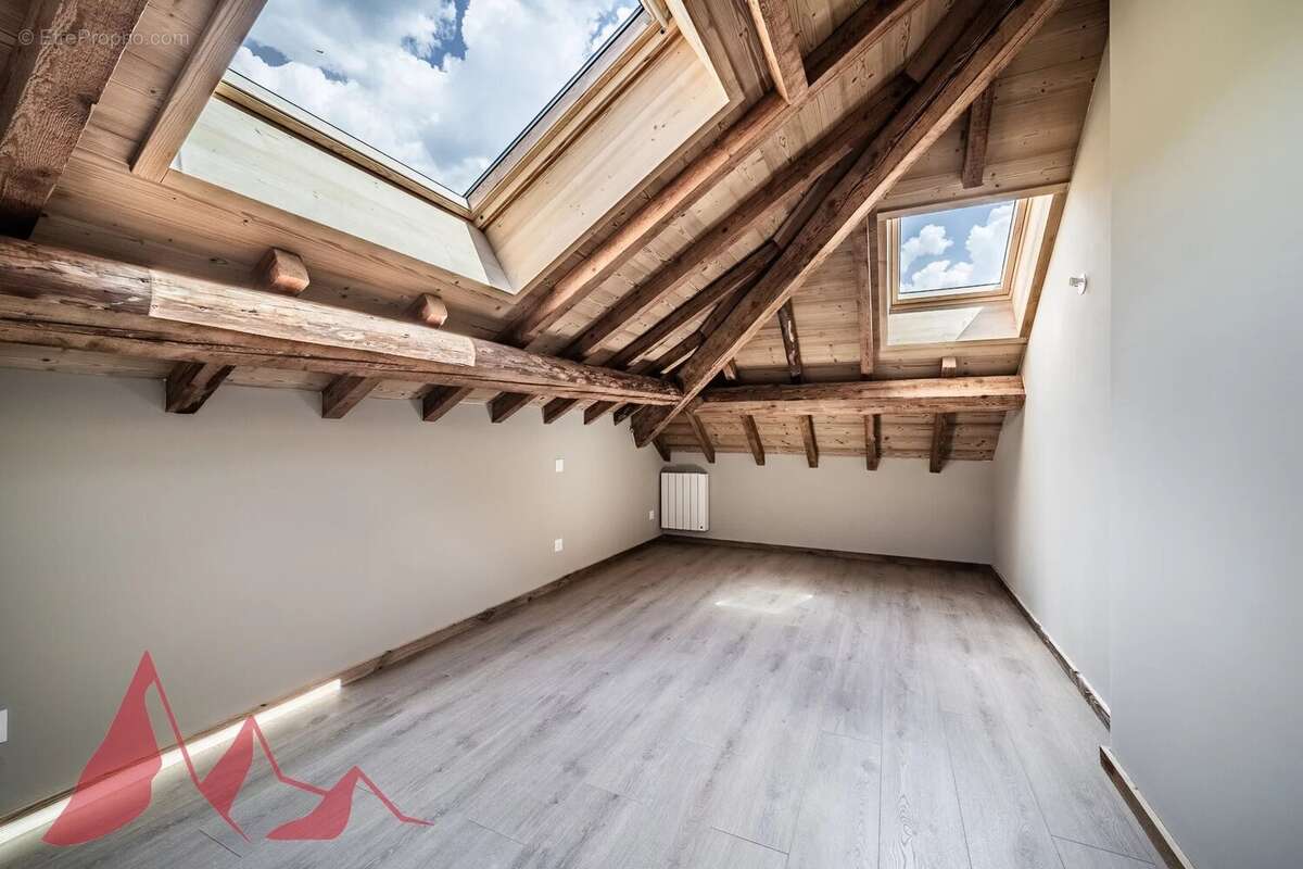 Splendide appartement duplex rénové de 4 chambres situé sur la place centrale de Morzine - photo 18
