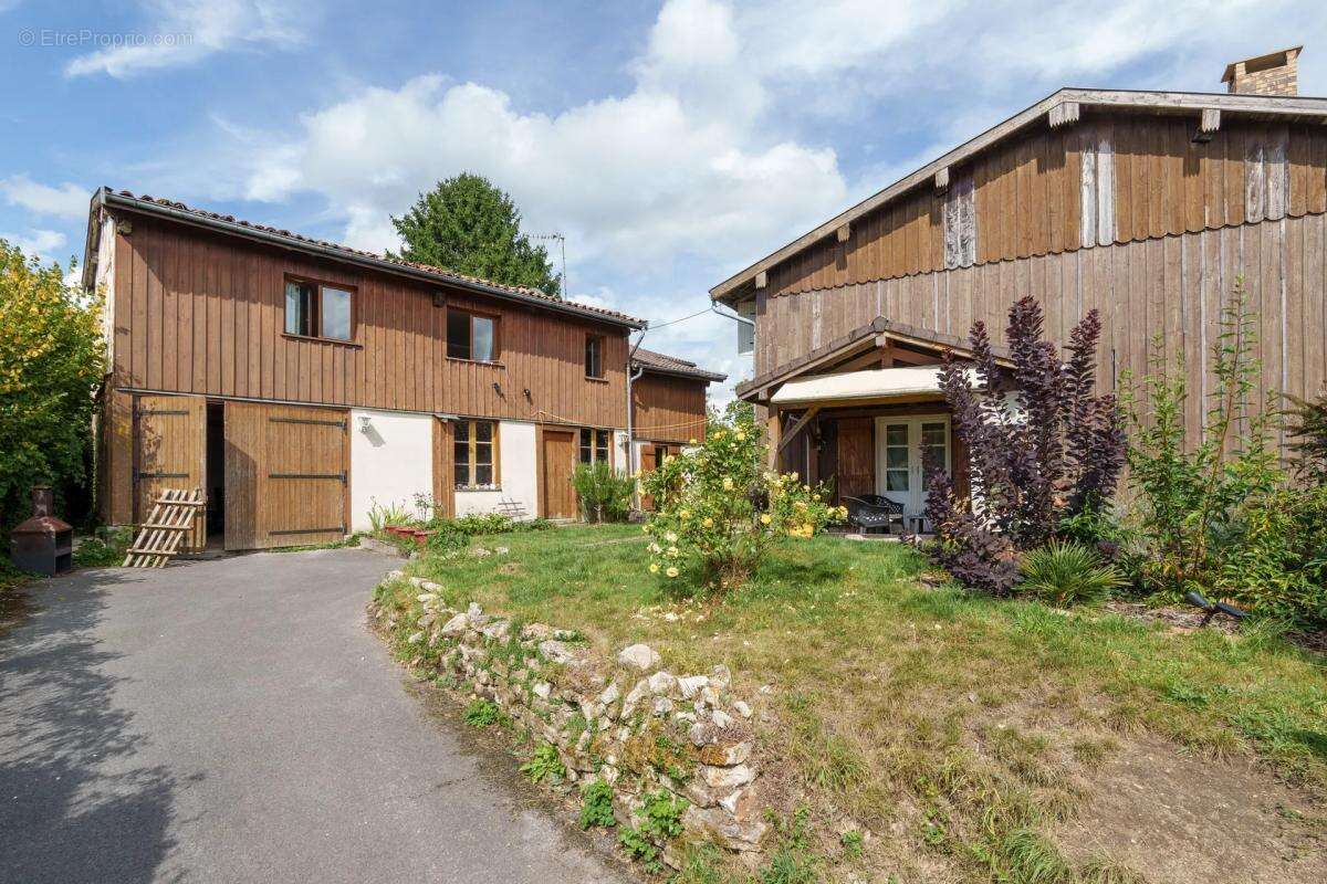 Maison à FLORENT-EN-ARGONNE