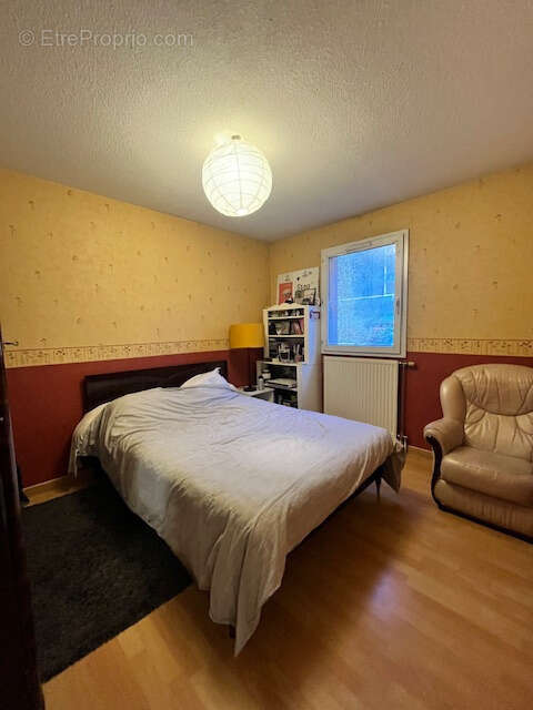 Appartement à FONTAINE
