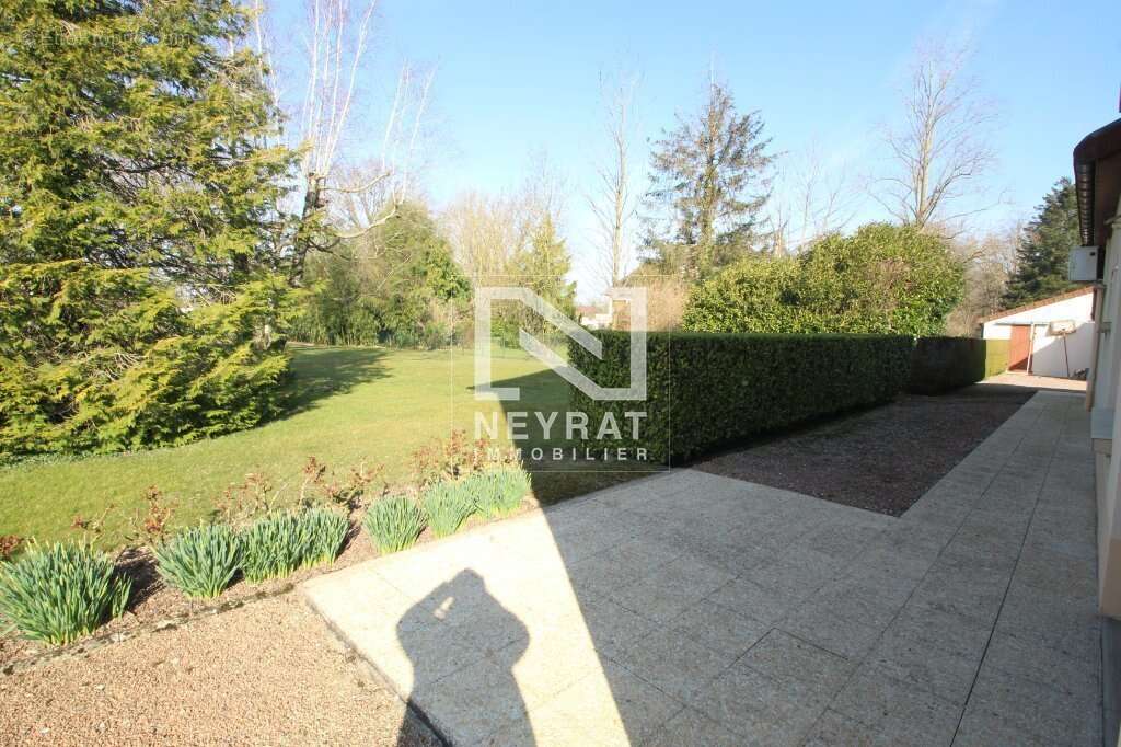 Maison à PIERRE-DE-BRESSE