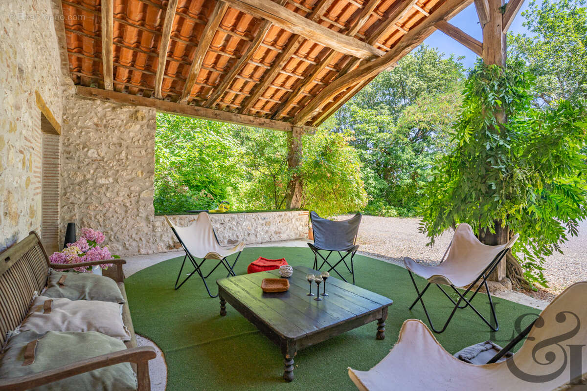 Maison avec gîte et piscine. - photo 18