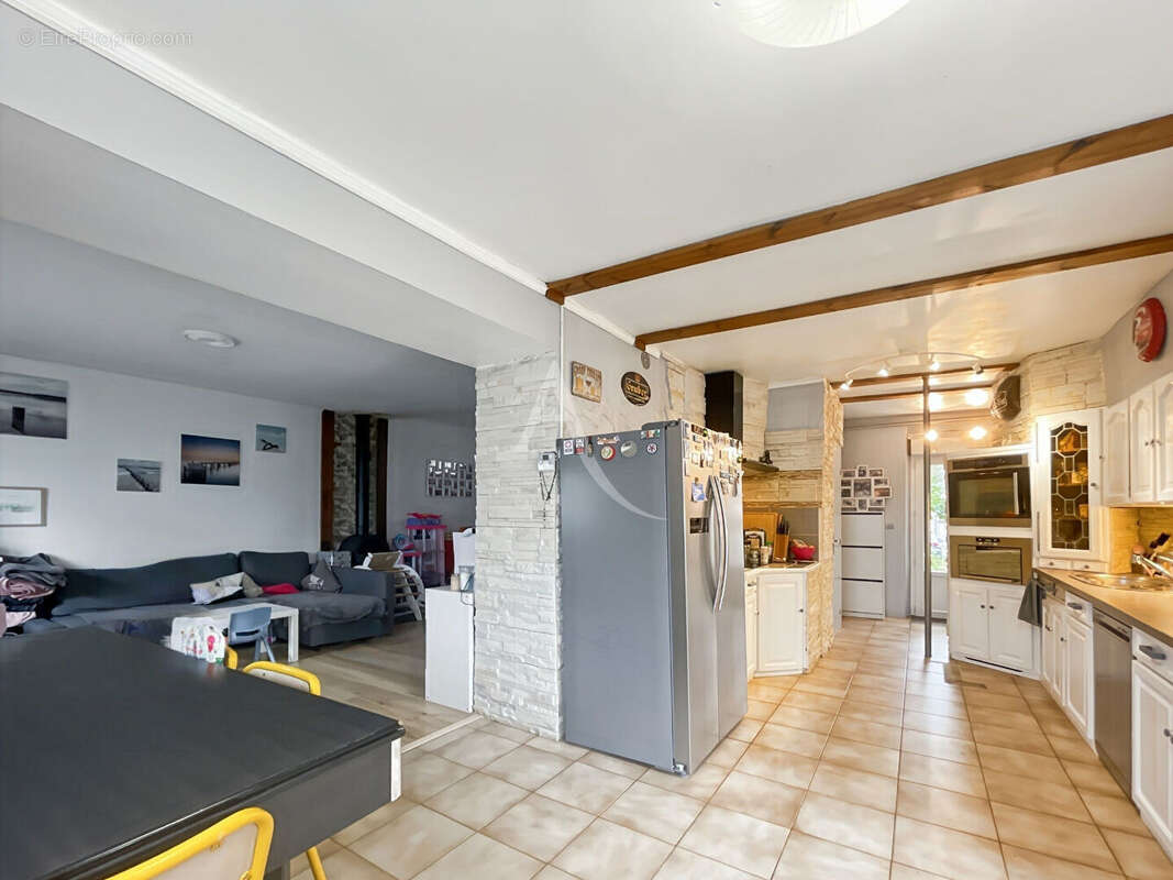 Maison à VERNEUIL-L&#039;ETANG