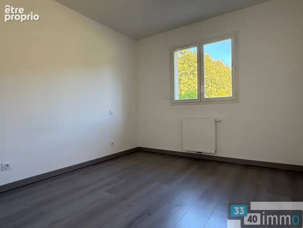 Maison 3 chambres 82 m2 a salles - photo 8
