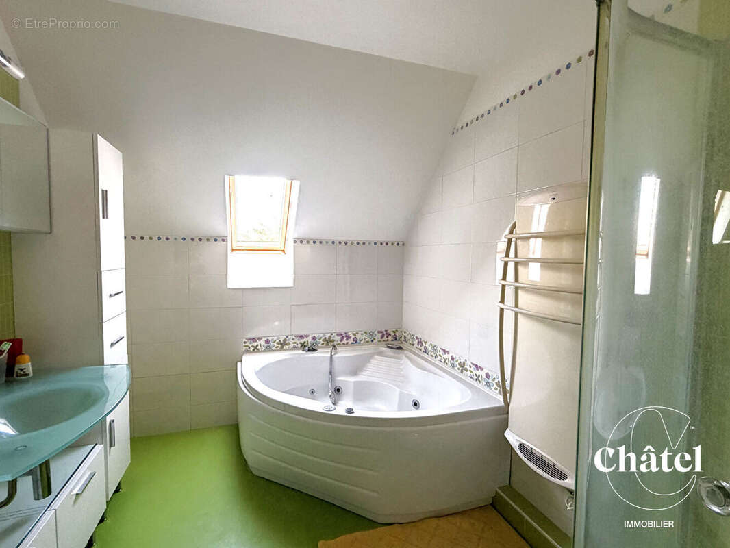Proche Senlis - Maison - Ecoles - Commerces - photo 5