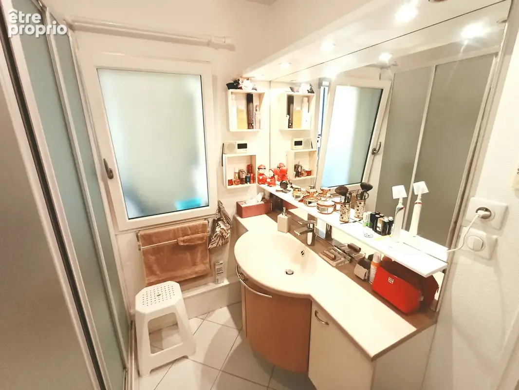 Bel Appartement Face au Port de Plaisance avec ascenseur et Terrasse - photo 8