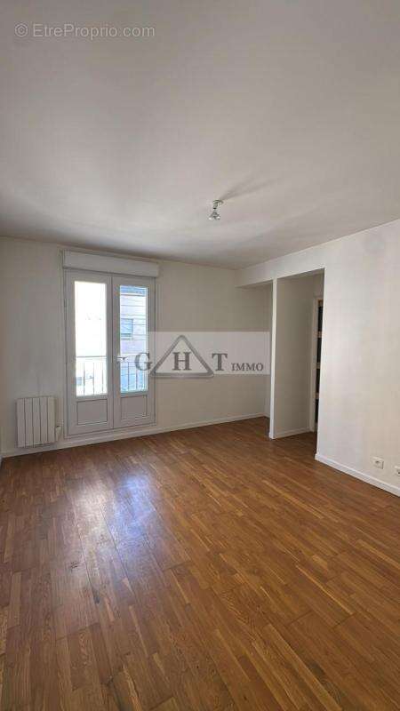 Immeuble a vendre entièrement rénové – 3 logements – saint-denis - photo 10