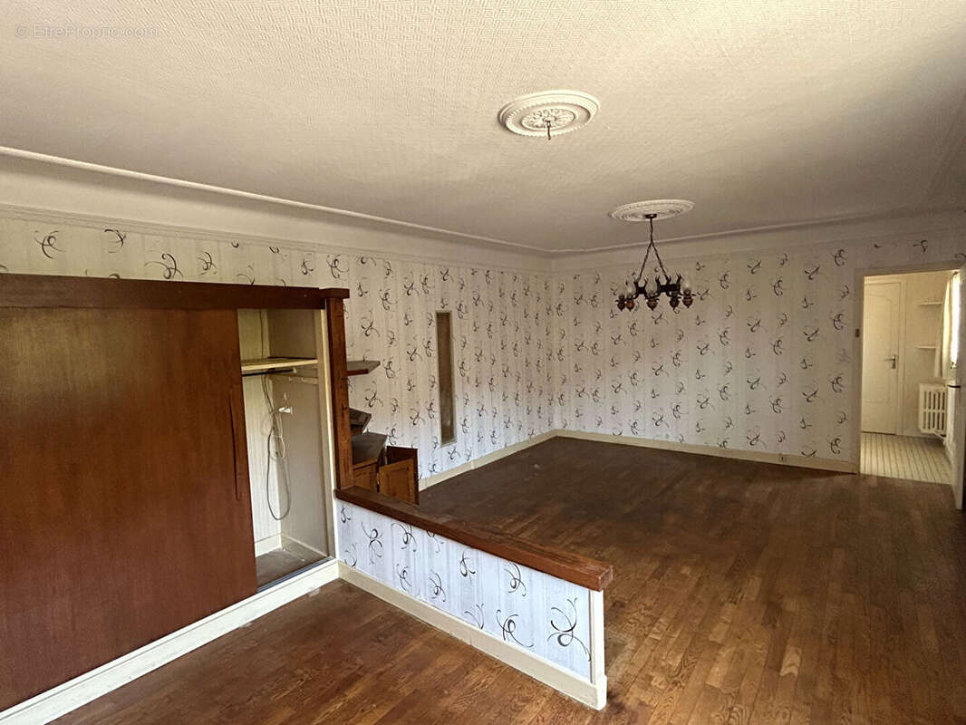 Maison à HUMBECOURT