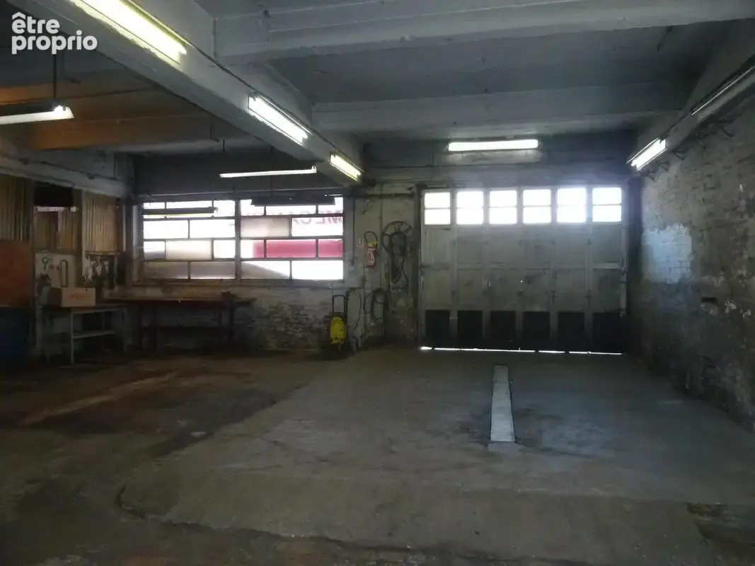 Commerce 1 100 m² à vendre à Caudry (59540) - photo 8