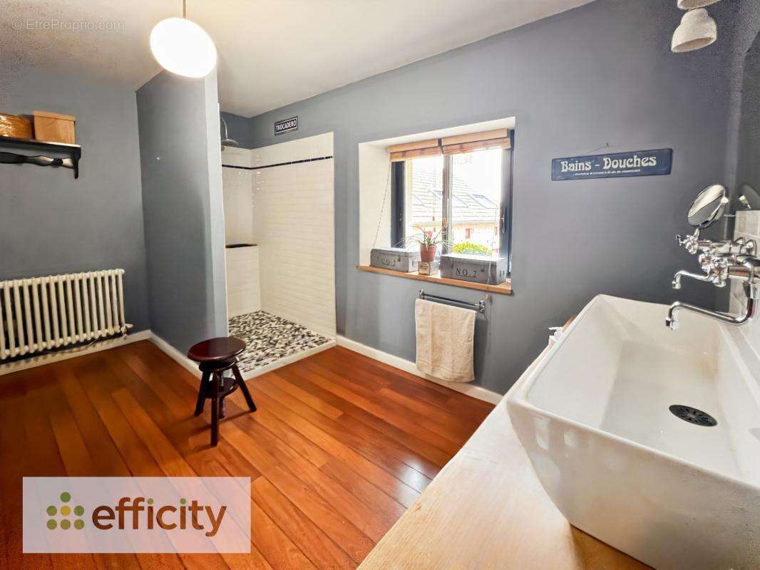 Appartement à EFFIAT