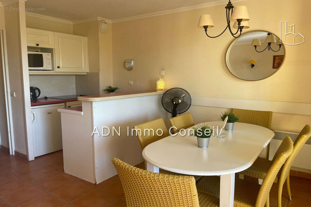 Appartement à MALLEMORT