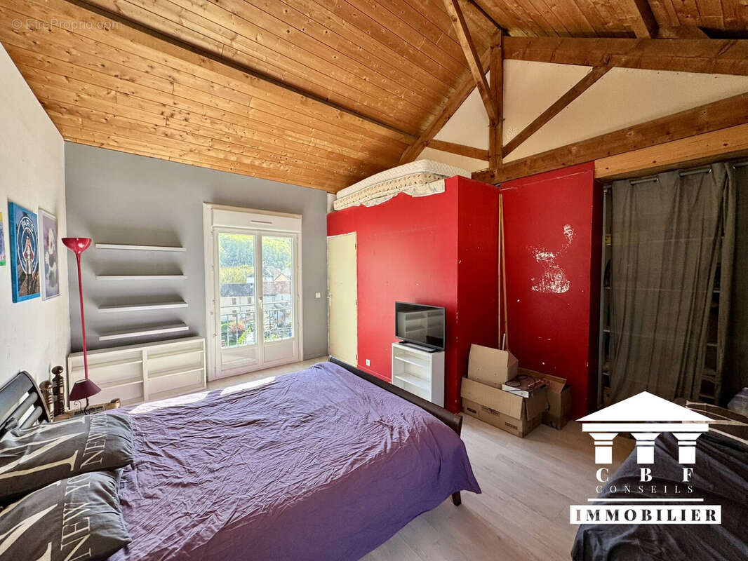 Maison à LE CREUSOT