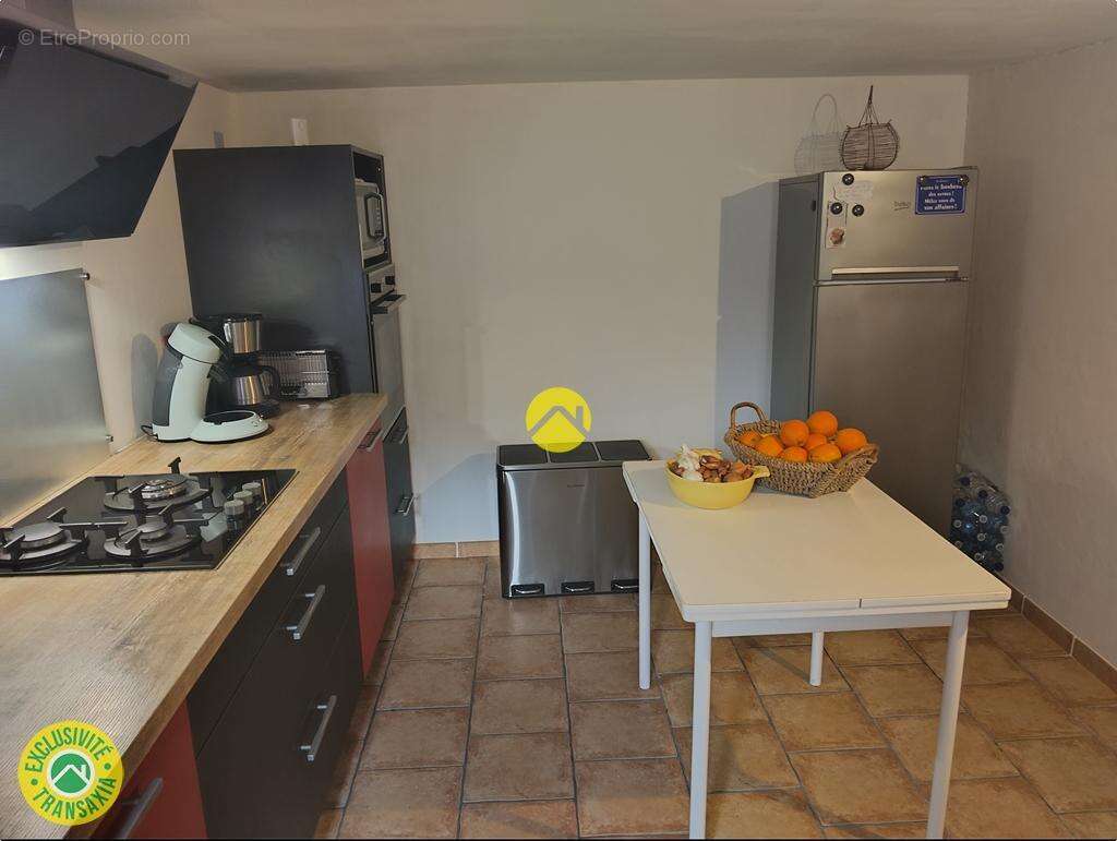 Maison à LE VEURDRE