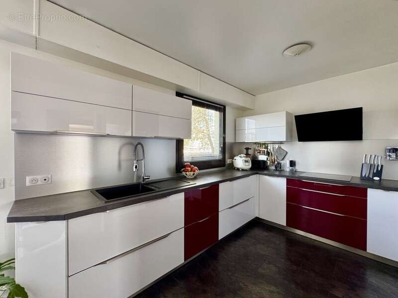 Appartement à SURESNES