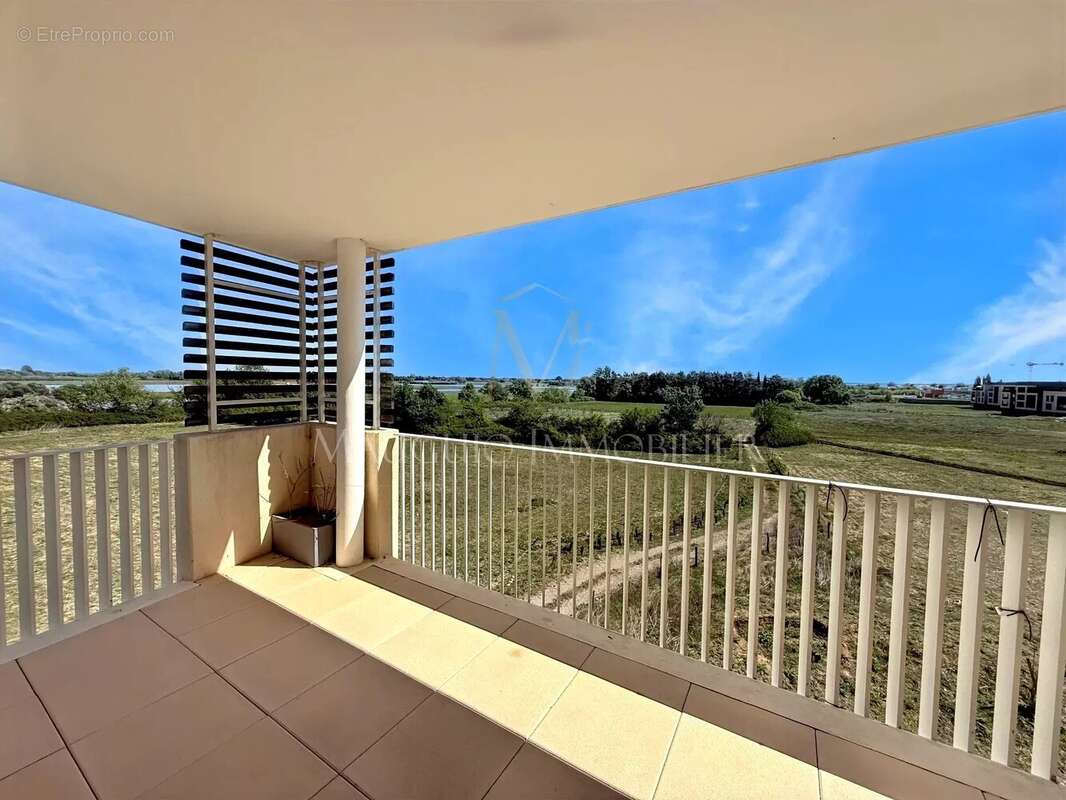 Appartement à MAUGUIO