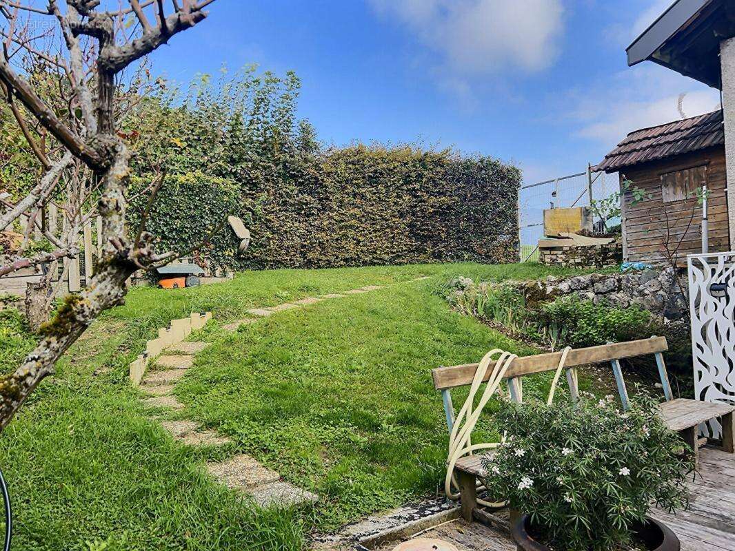 Maison à CHAINAZ-LES-FRASSES