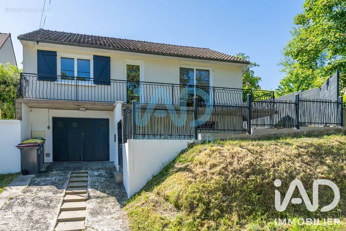 Photo 1 - Maison à MORET-SUR-LOING