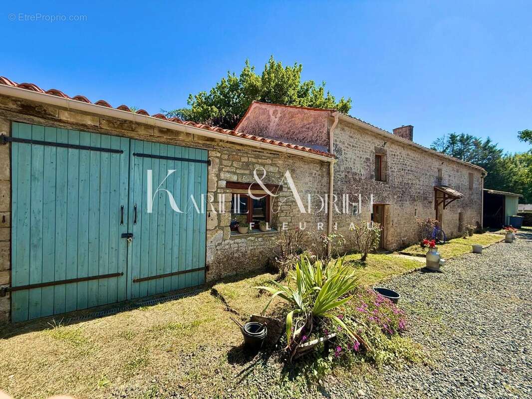 Photo 9 - Maison à SAINT-HILAIRE-DES-LOGES