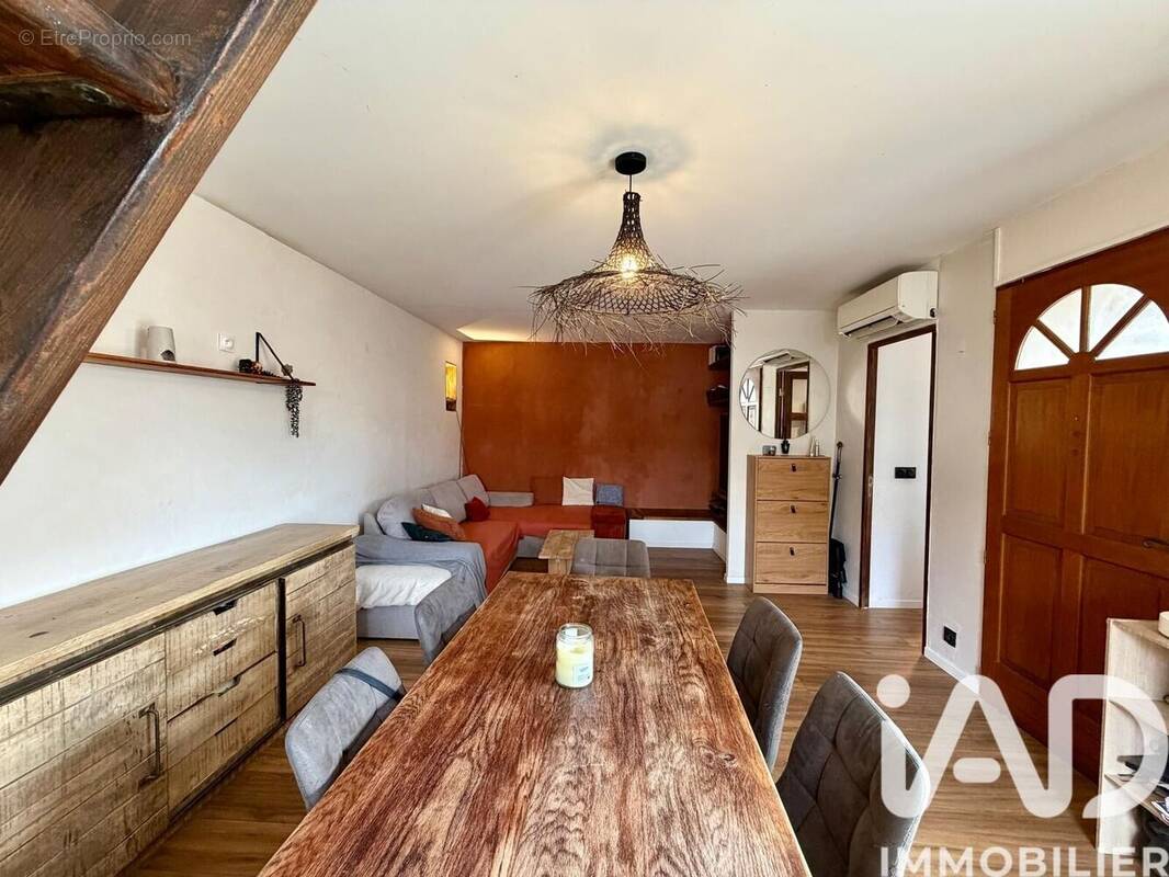 Photo 1 - Maison à MARSEILLE-10E