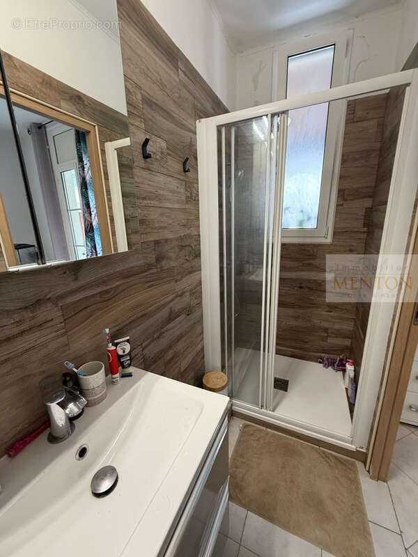 Appartement à MENTON