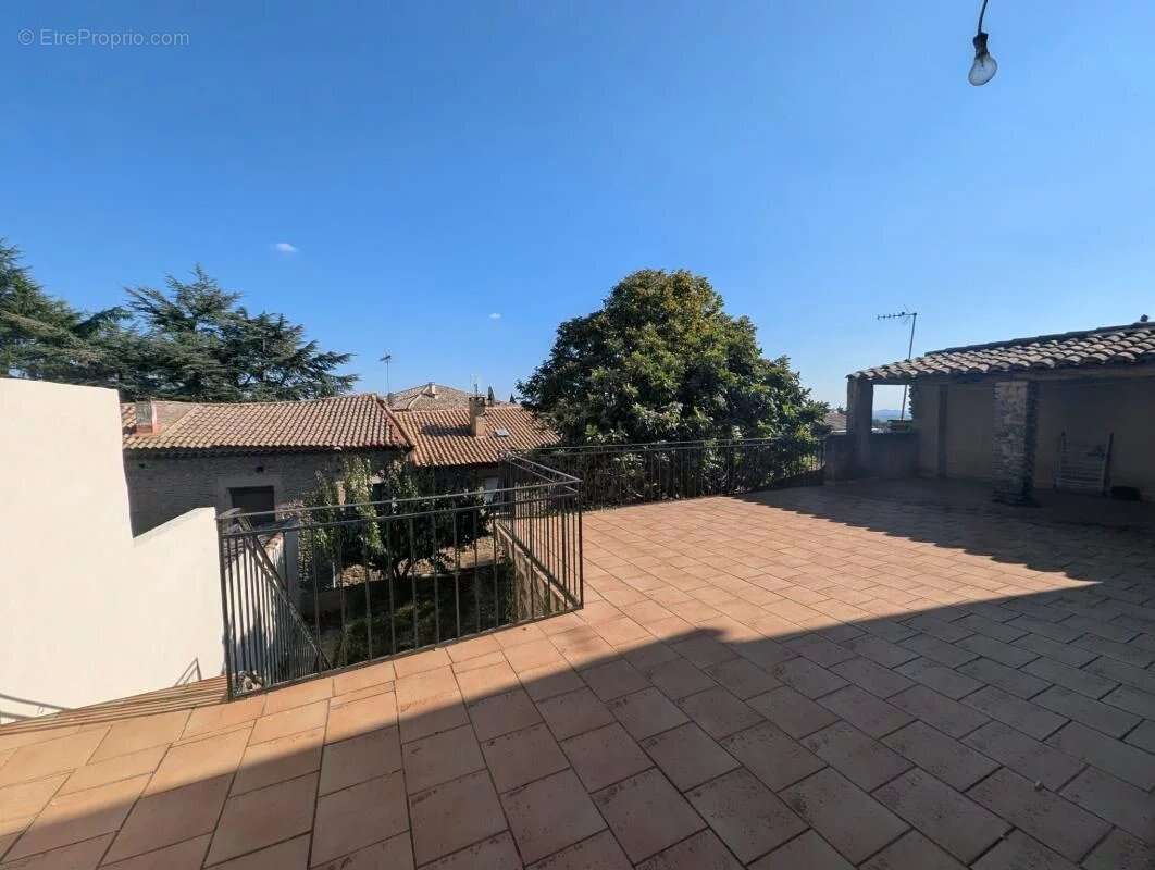 Maison à CASTILLON-DU-GARD