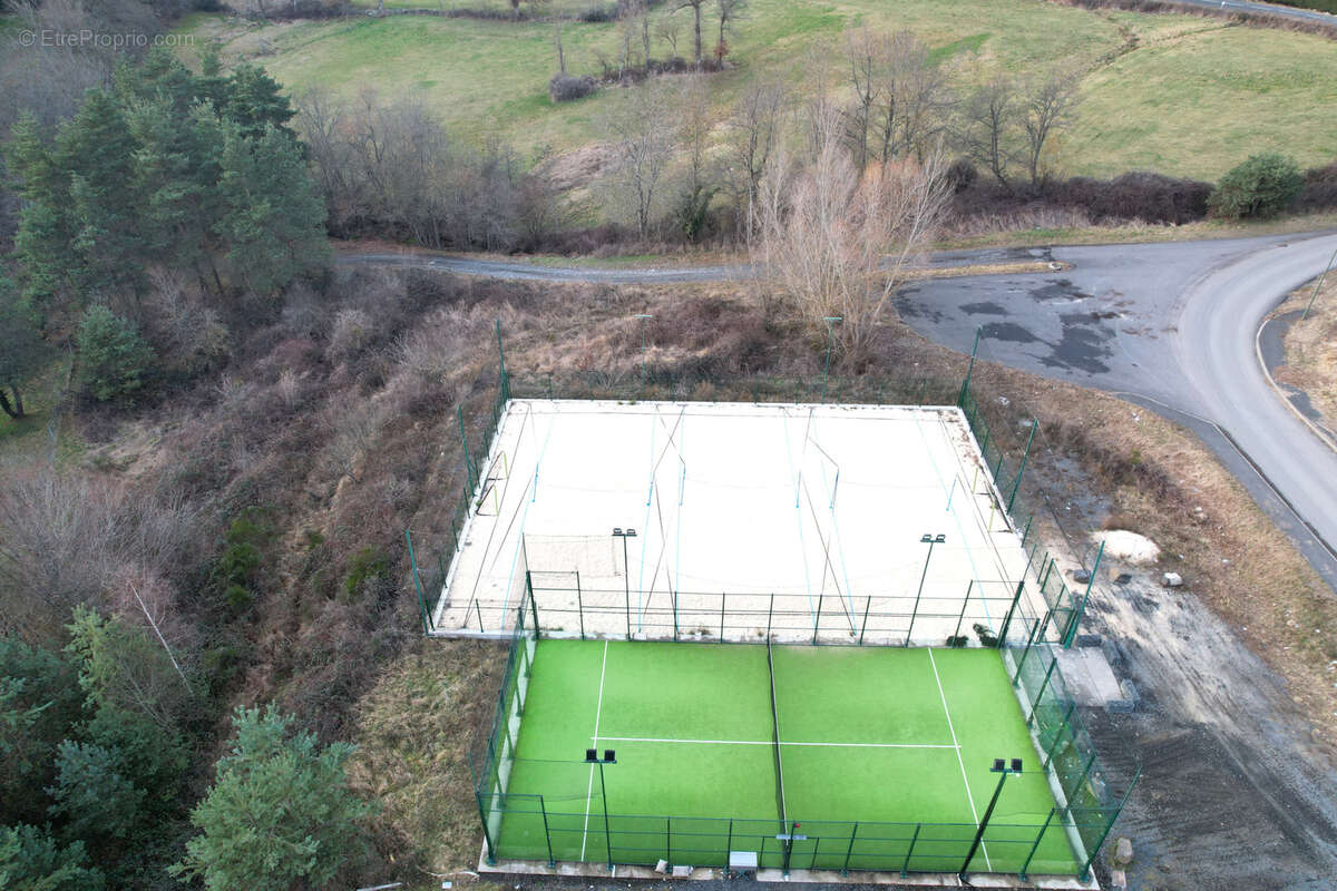 Commerce à LE PUY-EN-VELAY