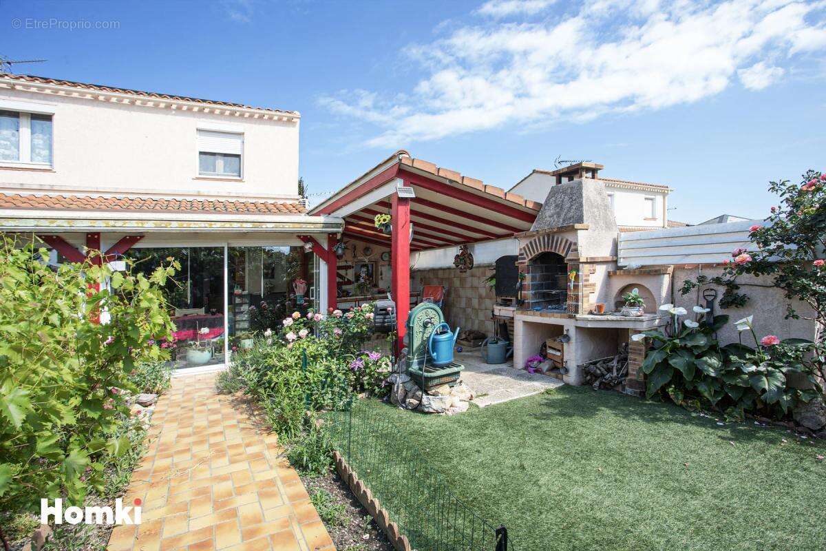 Maison à SAINT-CYPRIEN