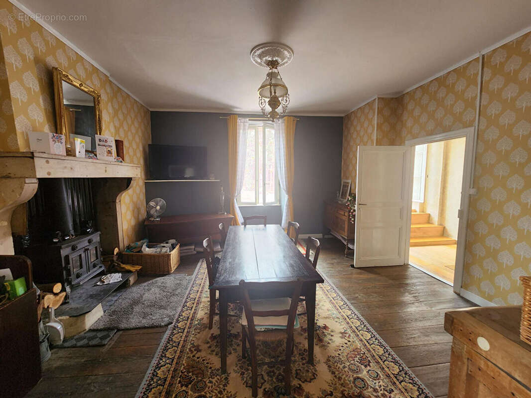 Maison à ALLOUE