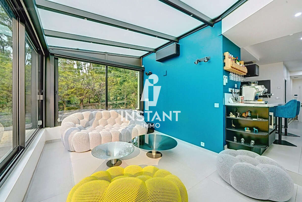 Appartement à BOISSY-SAINT-LEGER