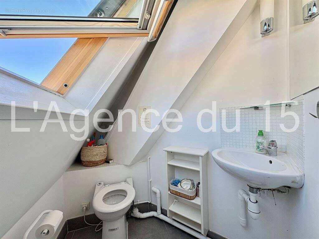 Appartement à PARIS-15E