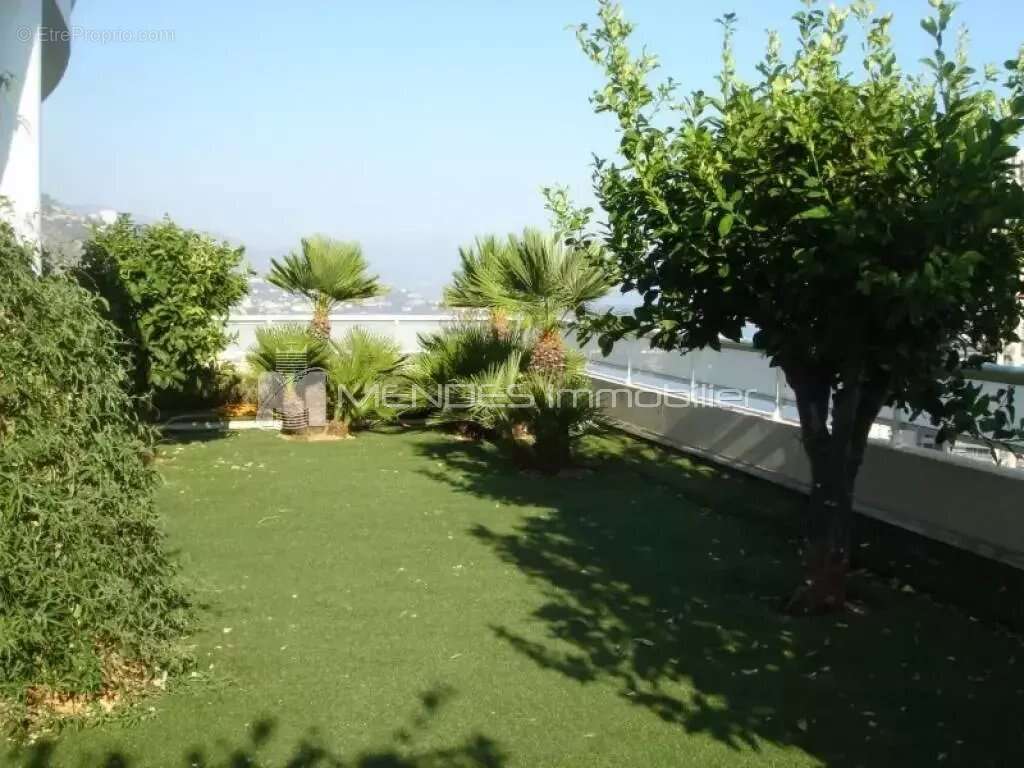 Appartement à BEAUSOLEIL