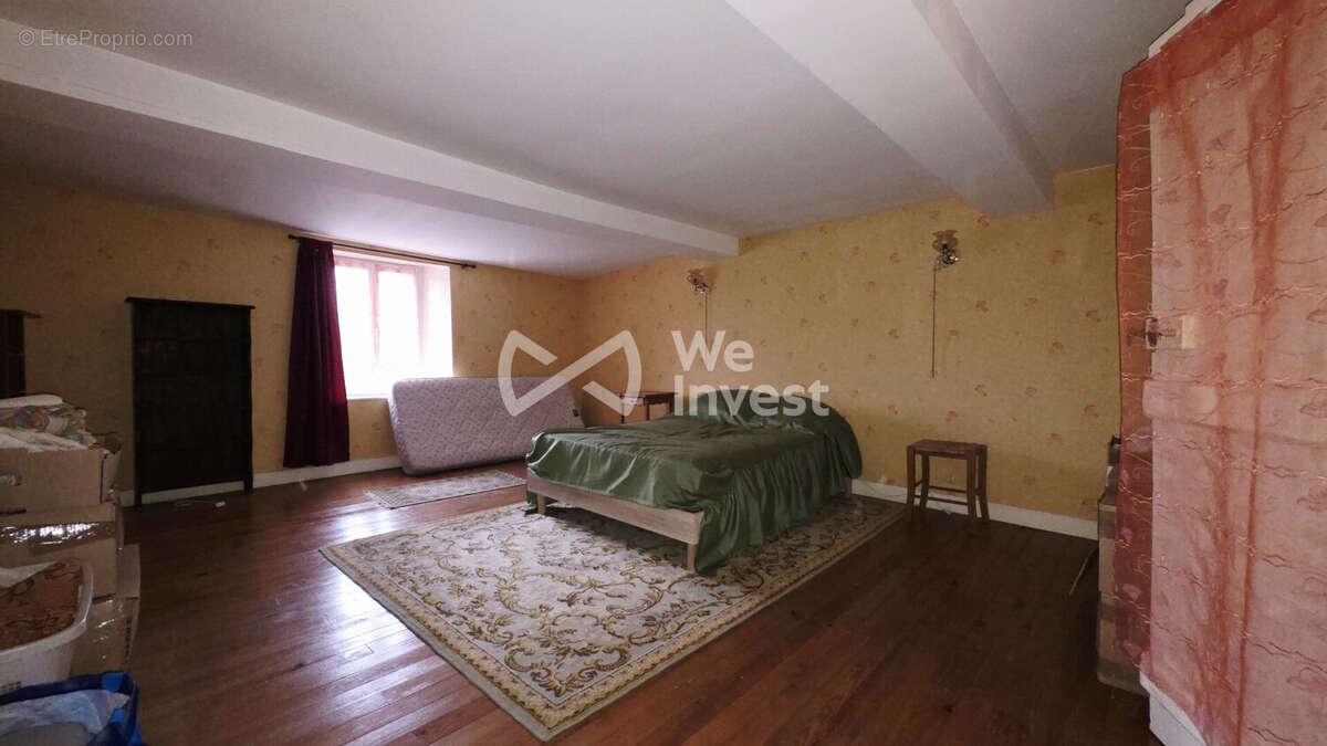 Maison 183 m² à Autrecourt-Et-Pourron  - photo 8