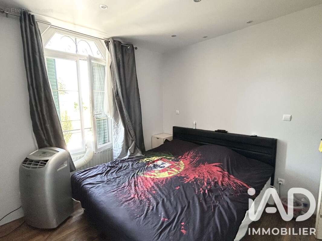 Maison 252 m² à Chateauneuf-Sur-Loire  - photo 6