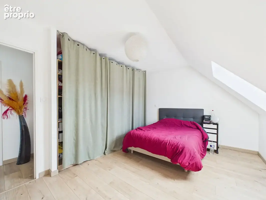 Maison récente 5 pièces à vendre à Saint-Aubin-lès-Elbeuf - Confort et calme assurés ! - photo 8