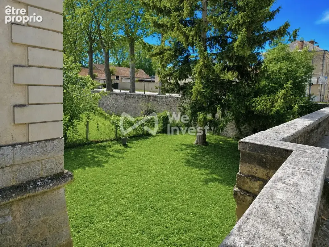 Commerce 93 m² à Richelieu  - photo 4