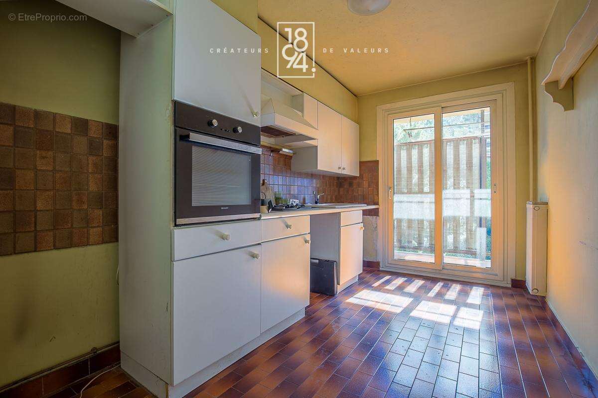 A Vendre I Marseille Saint Tronc I Appartement I T4 I Terrasse I Cave - photo 10