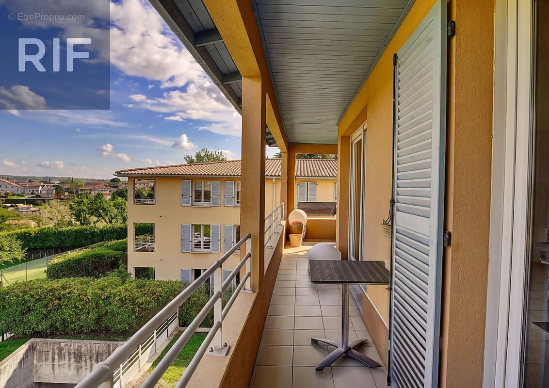 Appartement à CURIS-AU-MONT-D'OR