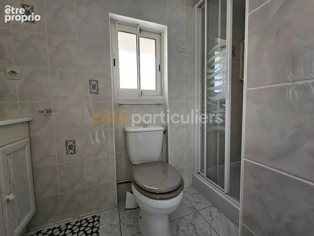 Maison en hypercentre - 3 chambres - L'Aiguillon-la-Presqu 'île - photo 9