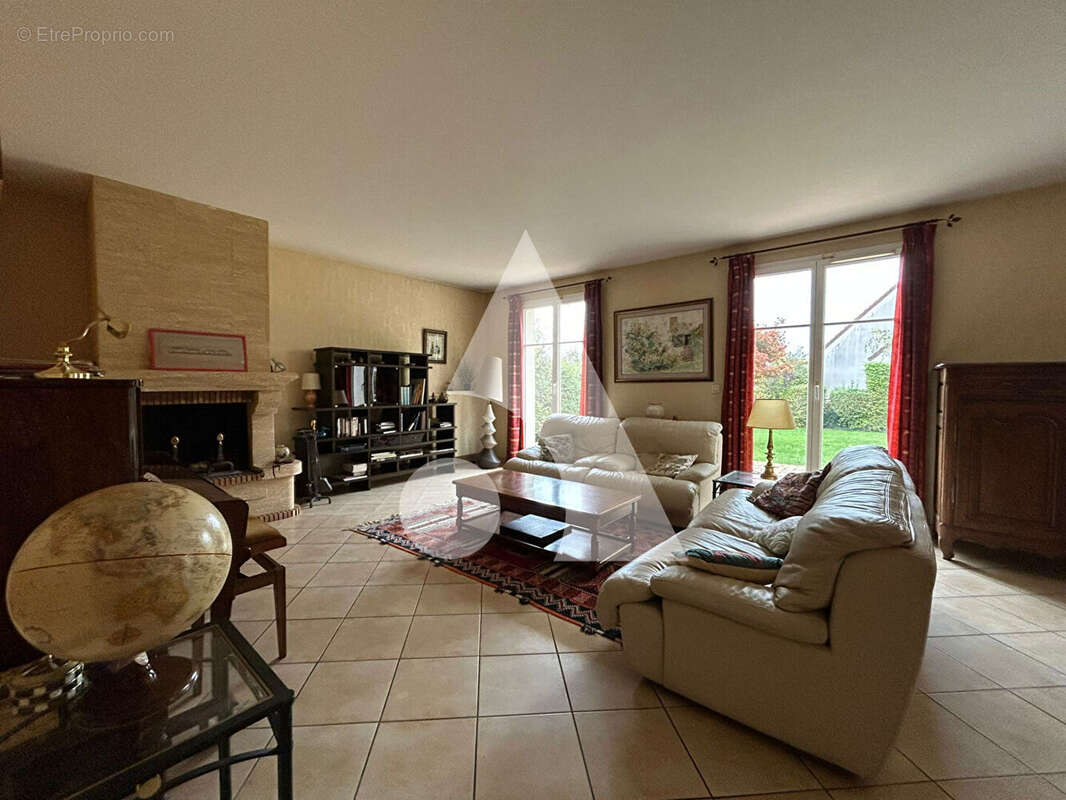 Maison à SAINT-GERMAIN-SUR-MORIN